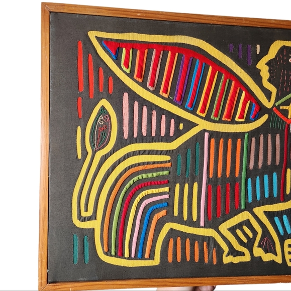 1970s Vintage Kuna Mola Folk Lore Framed Textile - Picture 2 of 8